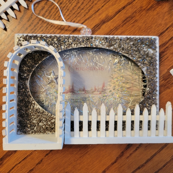 Lemax Village Wooden Fence & Arbor ~ Crafts ~ Dioramas ~ Assemblage~ FINAL PRICE - Picture 4 of 11